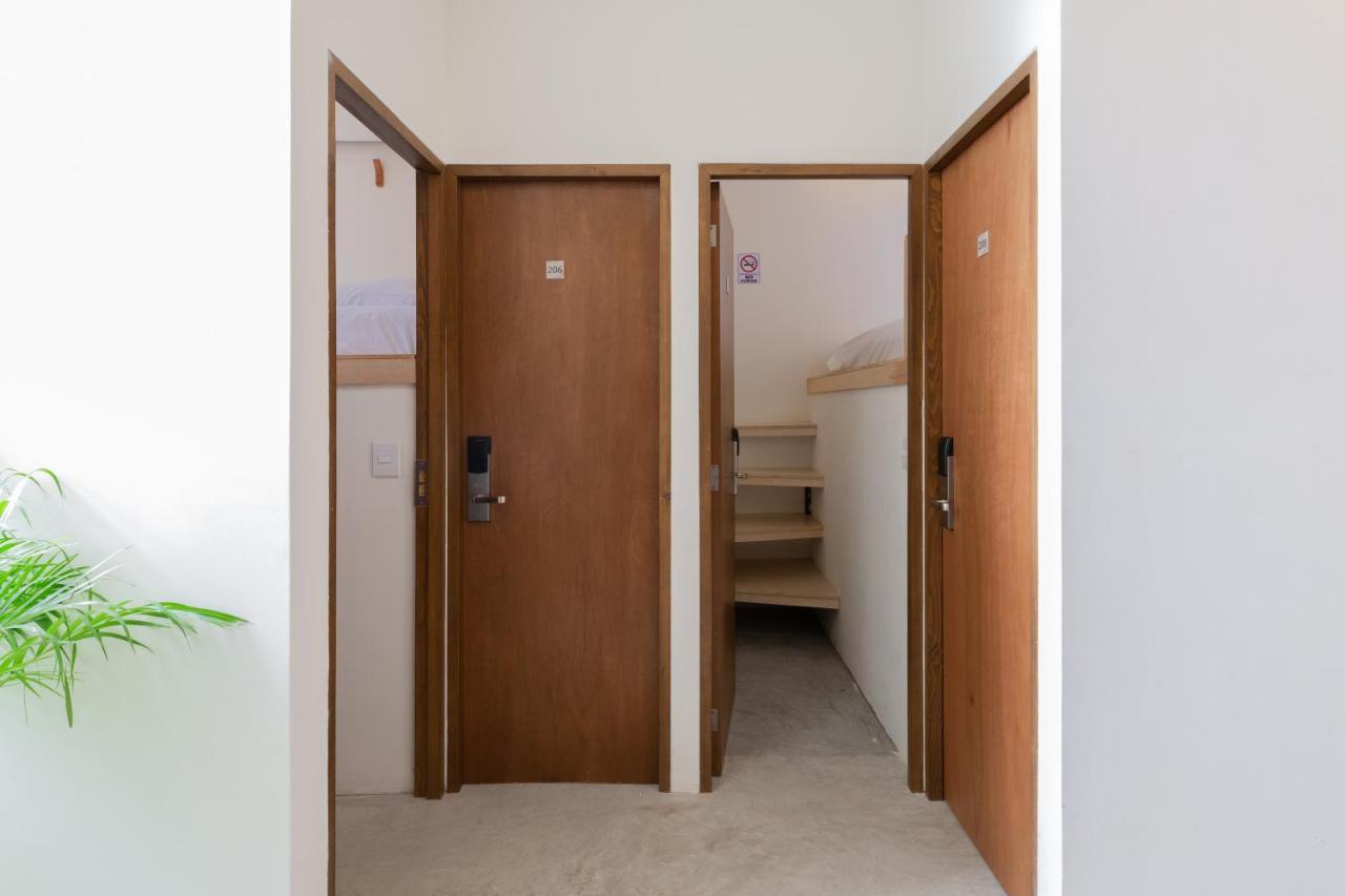 Oostel Smart Hostel - Tulum Pueblo (Adults Only) Kültér fotó